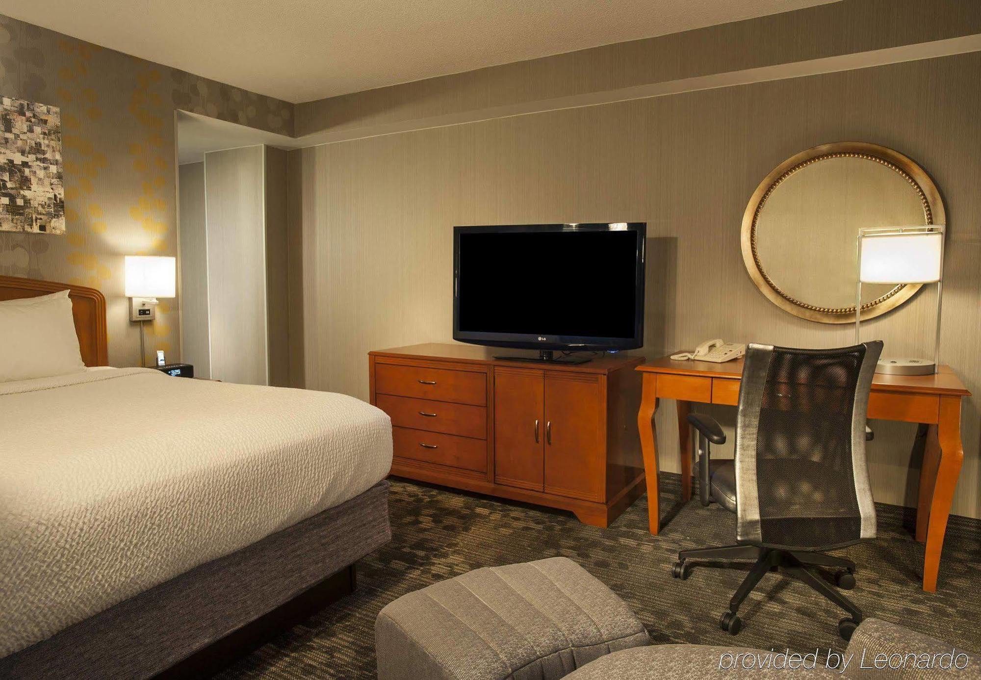 Hotel Courtyard By Marriott Tysons Mclean Tysons Corner Esterno foto